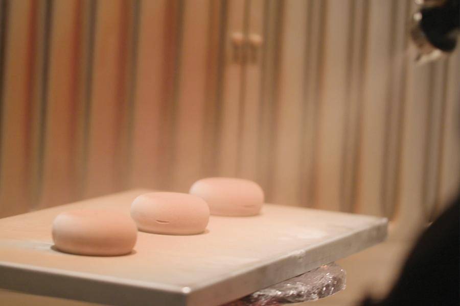 Callebaut Chocolate Cómo Usar una Pistola Rociadora para un Efecto Aterciopelado