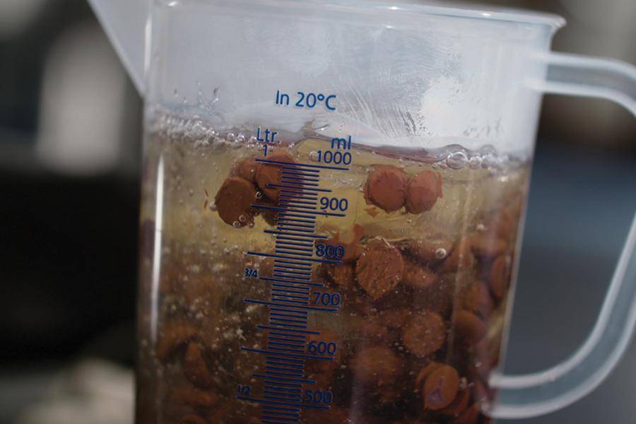 Callebaut Chocolade HOE MAAK JE EEN PERFECTE CHOCOLADEGLAZUUR