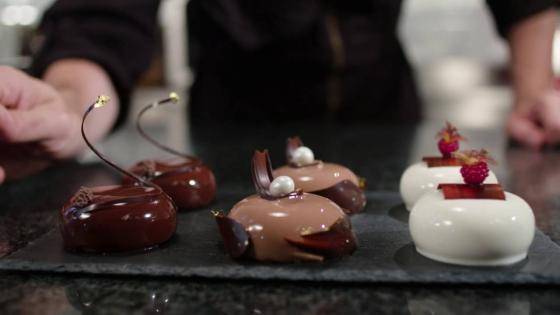 Glaze - What makes for the perfect chocolate glaze