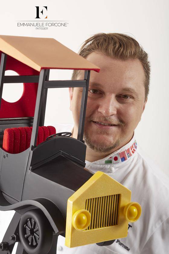 Figuras artísticas de chocolate